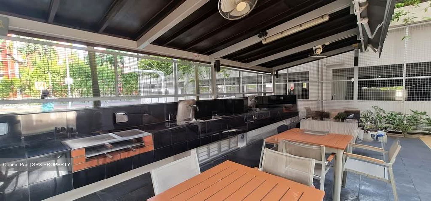 Oasis @ Elias (D18), Condominium #571330501